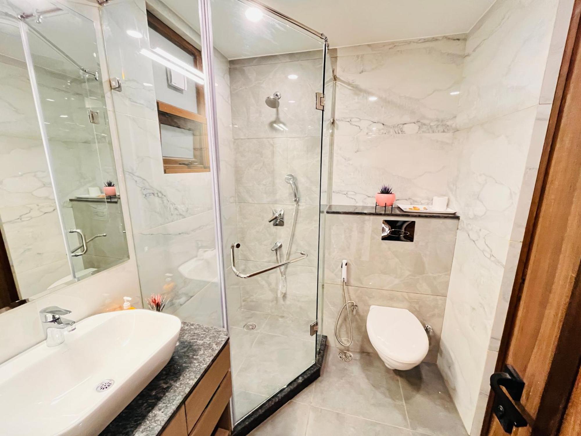 Hotel Gianmala Residency South Extension Near Aiims Delhi Yeni Delhi Dış mekan fotoğraf