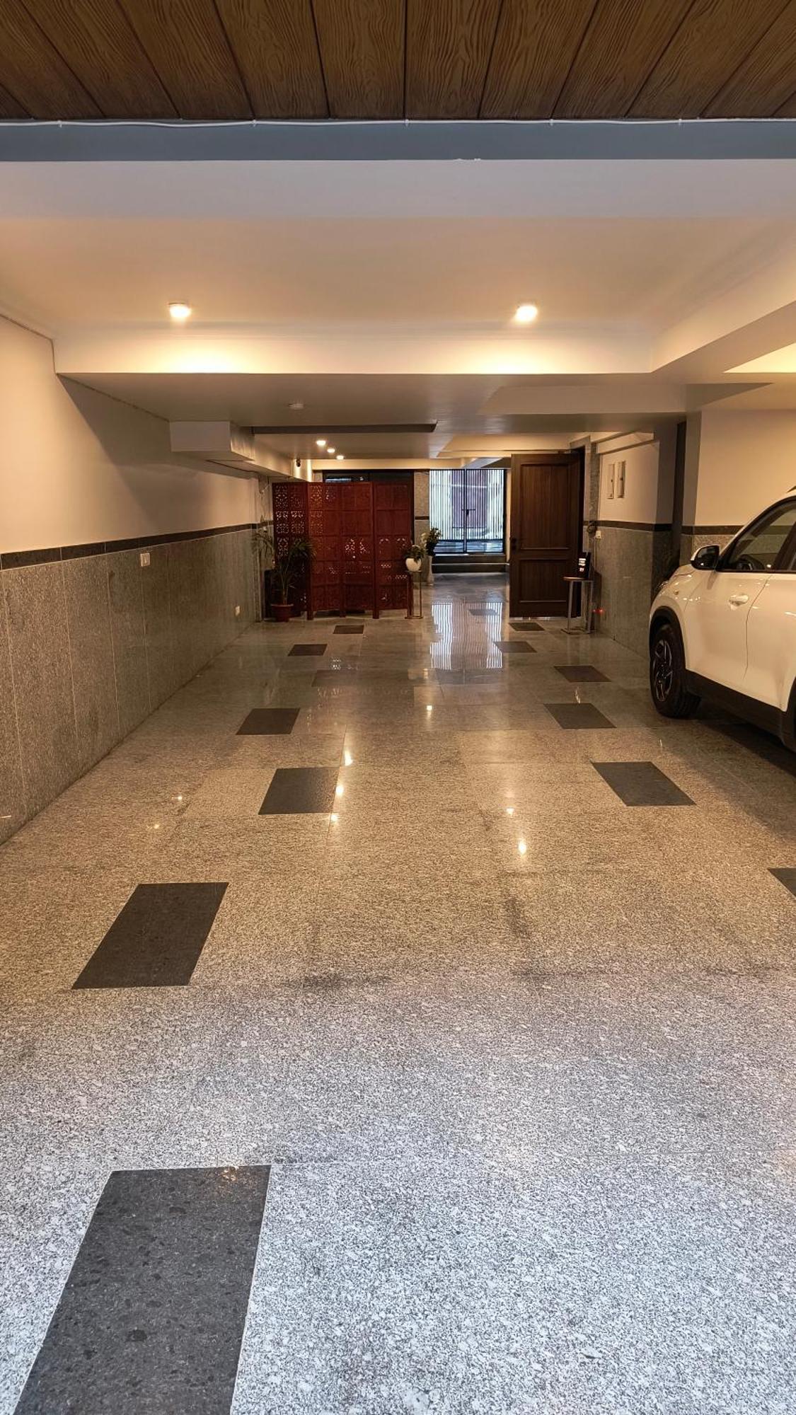 Hotel Gianmala Residency South Extension Near Aiims Delhi Yeni Delhi Dış mekan fotoğraf