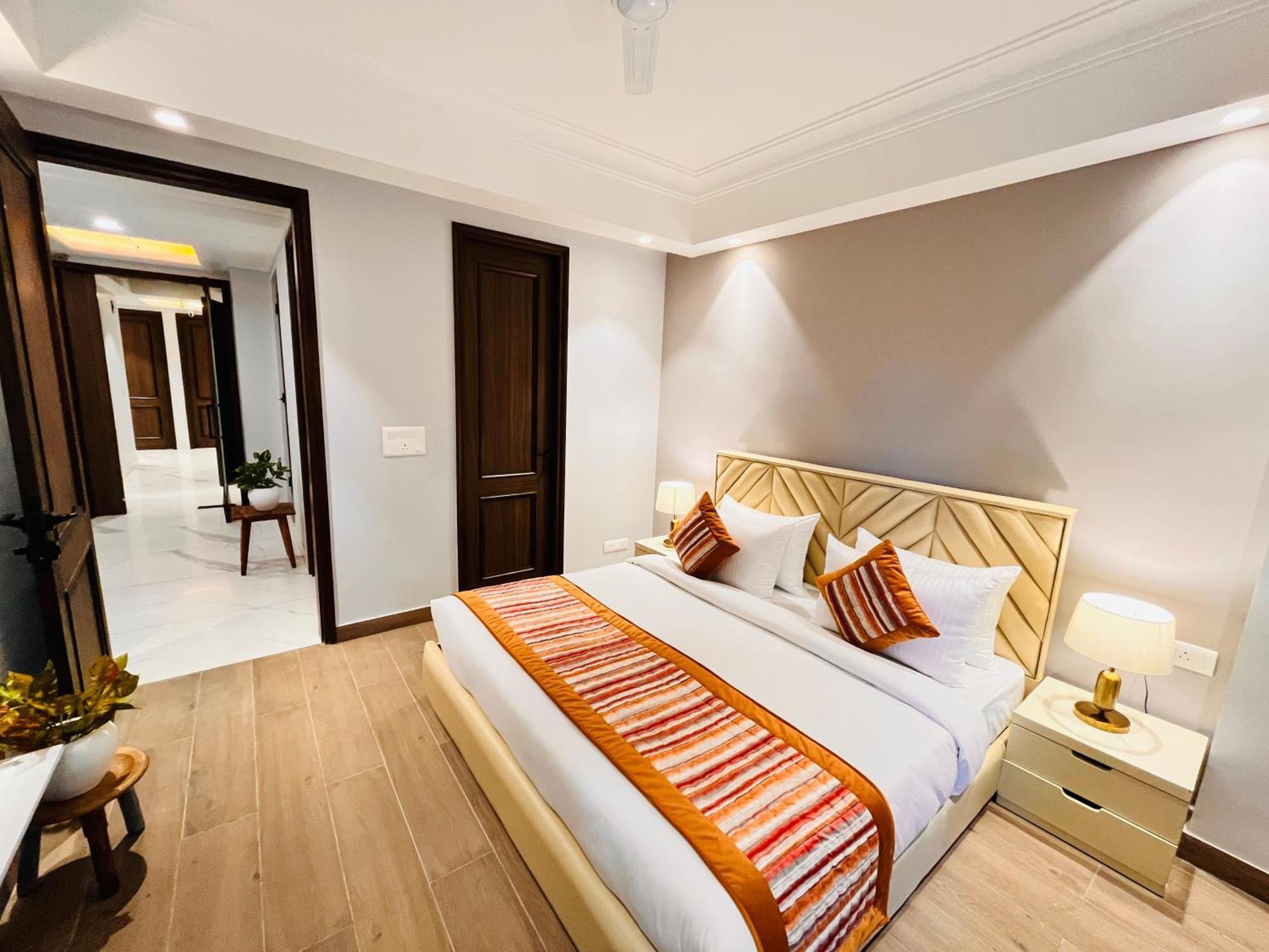 Hotel Gianmala Residency South Extension Near Aiims Delhi Yeni Delhi Dış mekan fotoğraf
