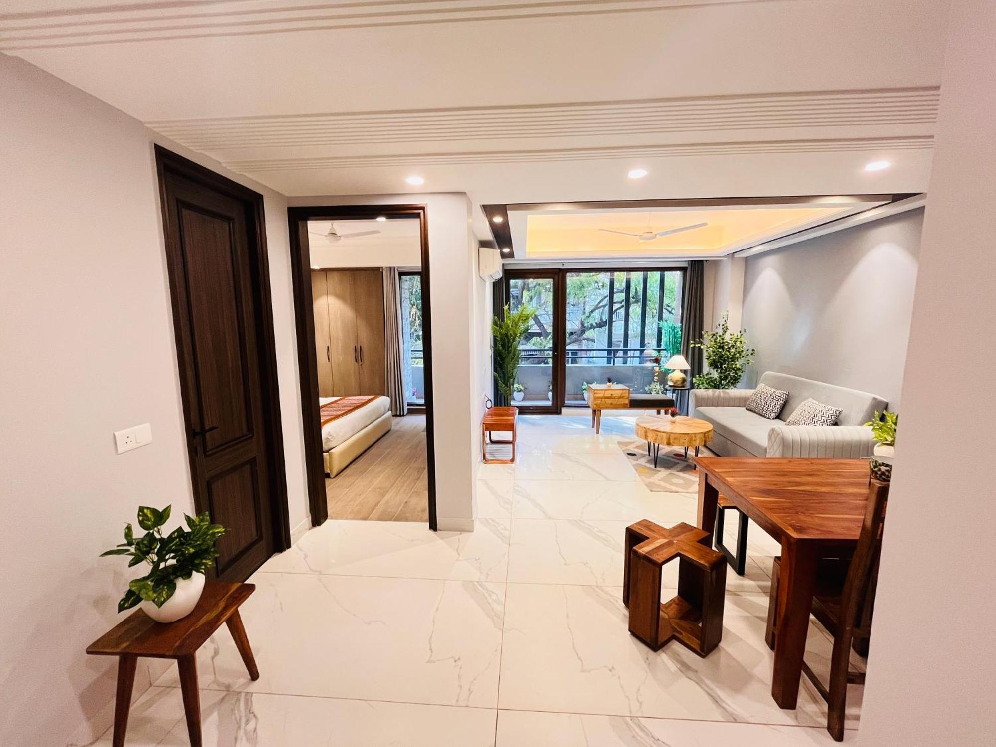 Hotel Gianmala Residency South Extension Near Aiims Delhi Yeni Delhi Dış mekan fotoğraf