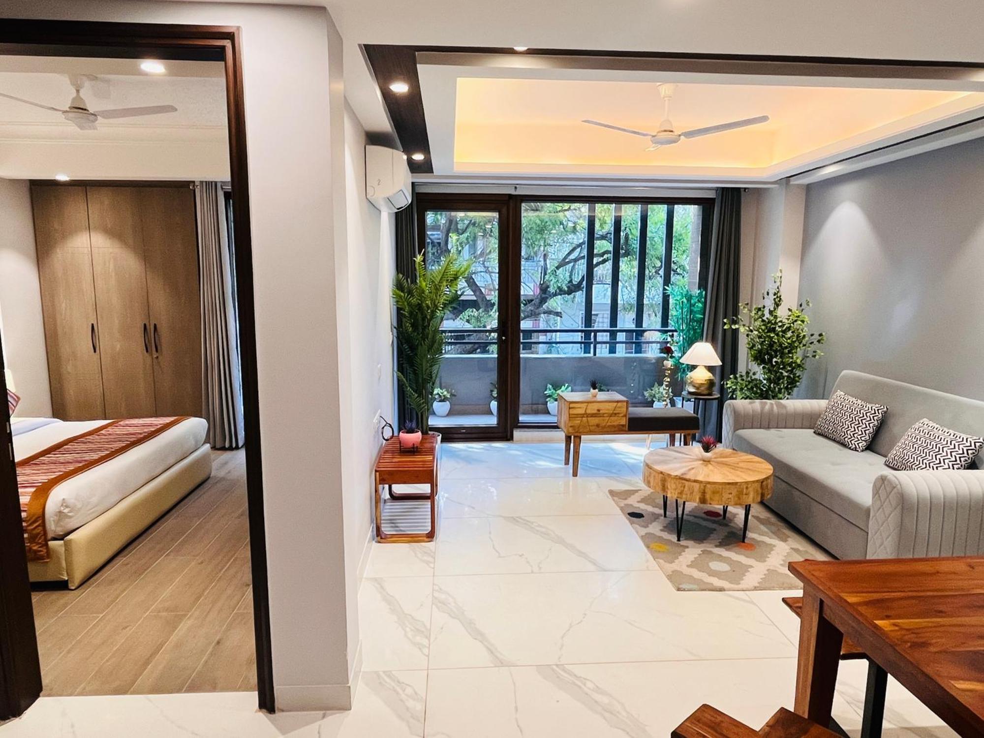 Hotel Gianmala Residency South Extension Near Aiims Delhi Yeni Delhi Dış mekan fotoğraf