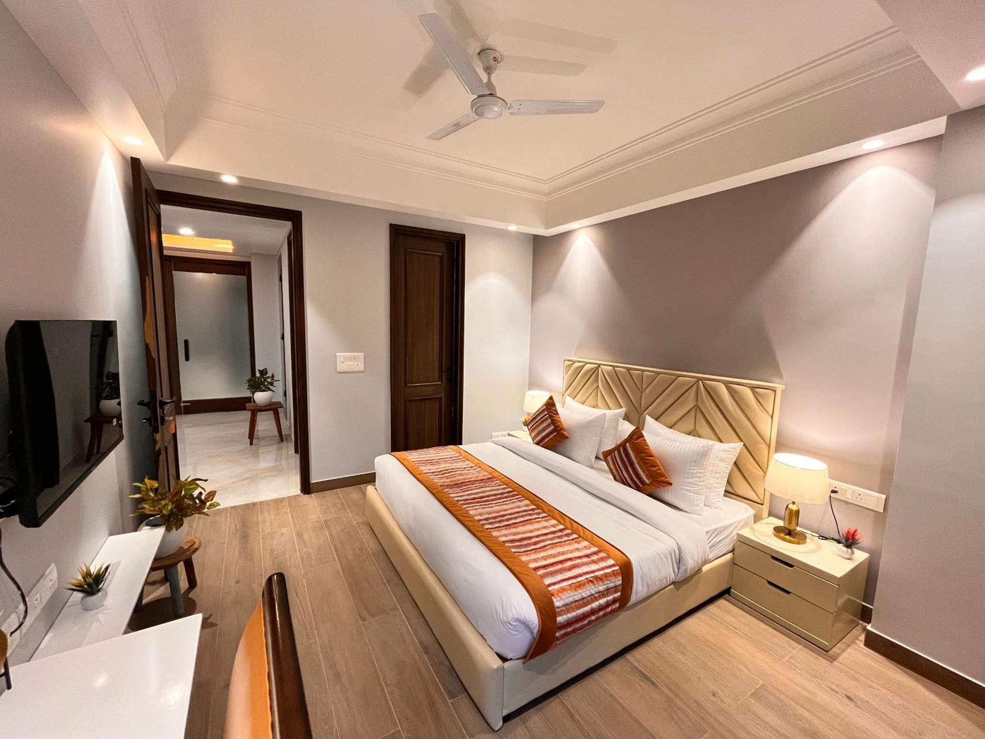 Hotel Gianmala Residency South Extension Near Aiims Delhi Yeni Delhi Dış mekan fotoğraf