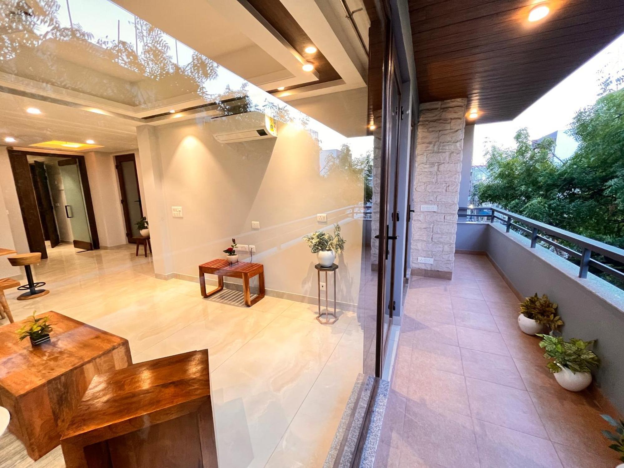 Hotel Gianmala Residency South Extension Near Aiims Delhi Yeni Delhi Dış mekan fotoğraf