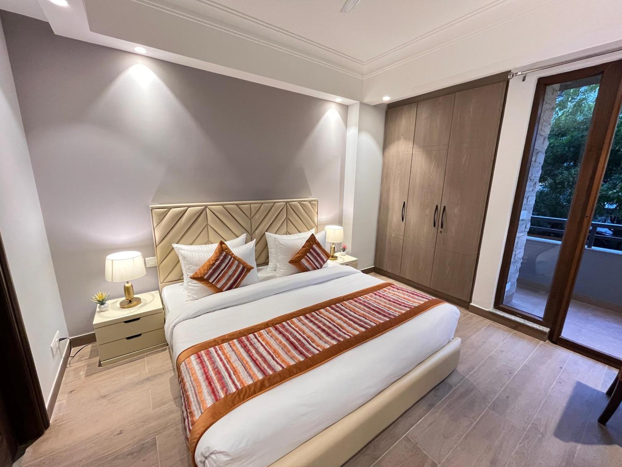 Hotel Gianmala Residency South Extension Near Aiims Delhi Yeni Delhi Dış mekan fotoğraf