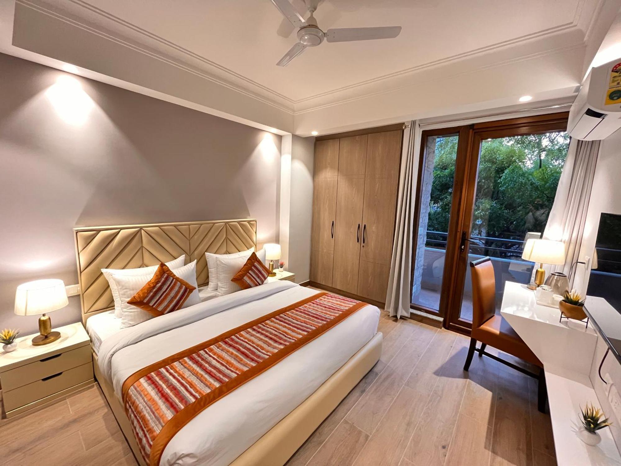 Hotel Gianmala Residency South Extension Near Aiims Delhi Yeni Delhi Dış mekan fotoğraf