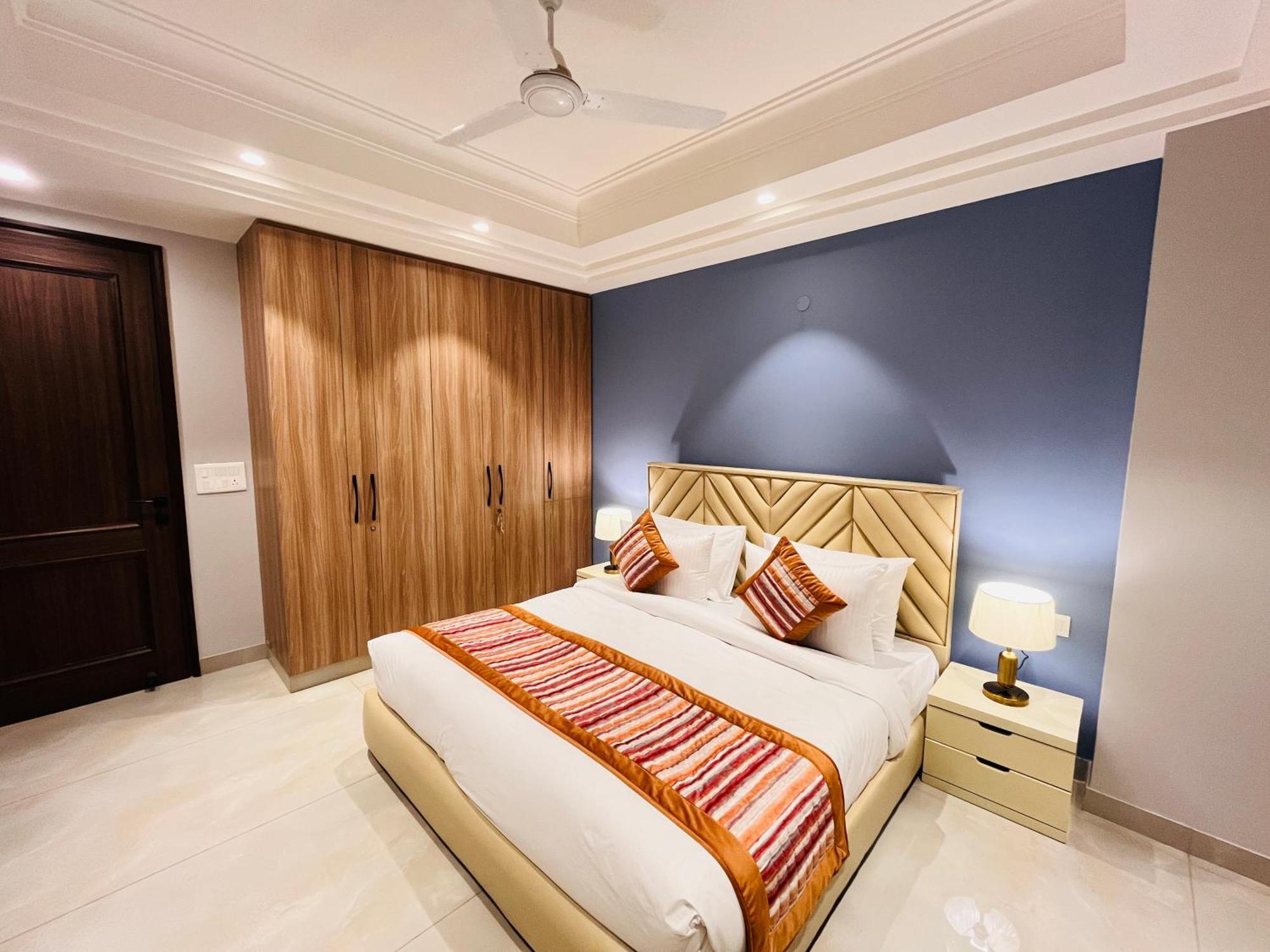 Hotel Gianmala Residency South Extension Near Aiims Delhi Yeni Delhi Dış mekan fotoğraf