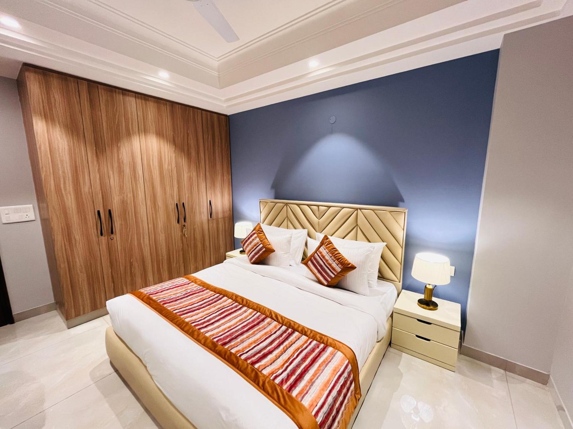Hotel Gianmala Residency South Extension Near Aiims Delhi Yeni Delhi Dış mekan fotoğraf